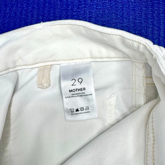 MOTHER The Patch Pocket Roller Skimp Corduroy Flare Jeans Sz 29 Chalk Ivory $248 - Picture 8 of 16